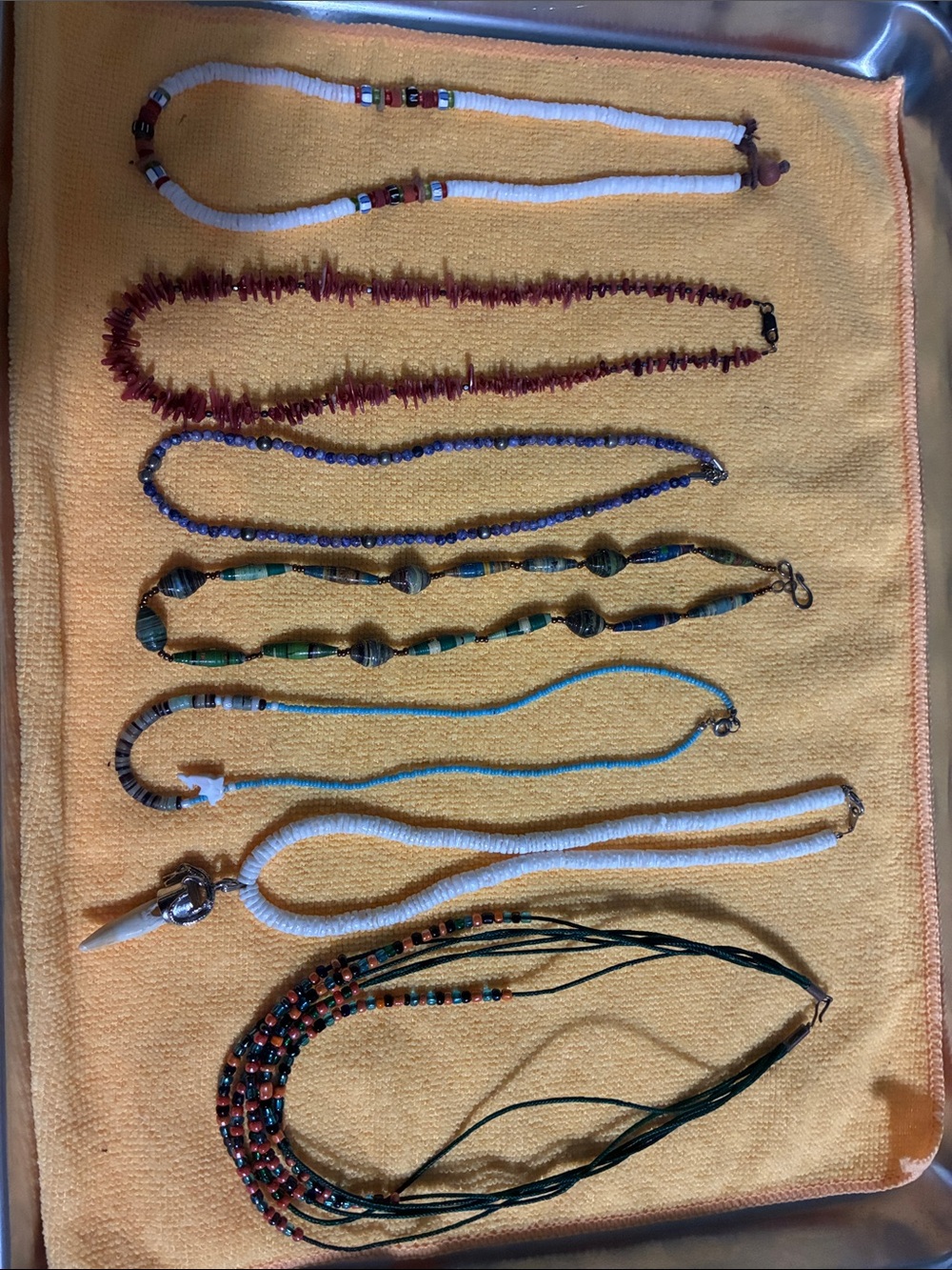 7 Assorted Women's Beaded Necklaces Set in White, Red, Blue, Green, brown. Beach